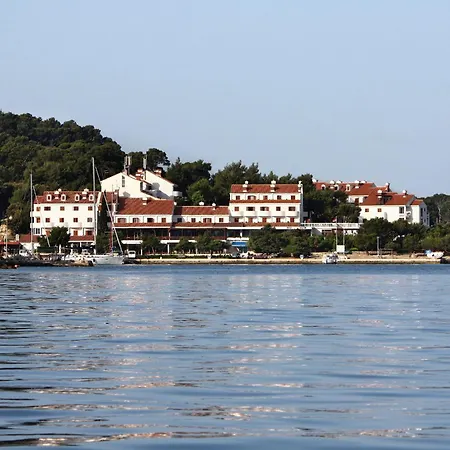 By The Sea Pomena, Mljet - 614 Apartment