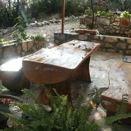 By The Sea Pomena, Mljet - 614